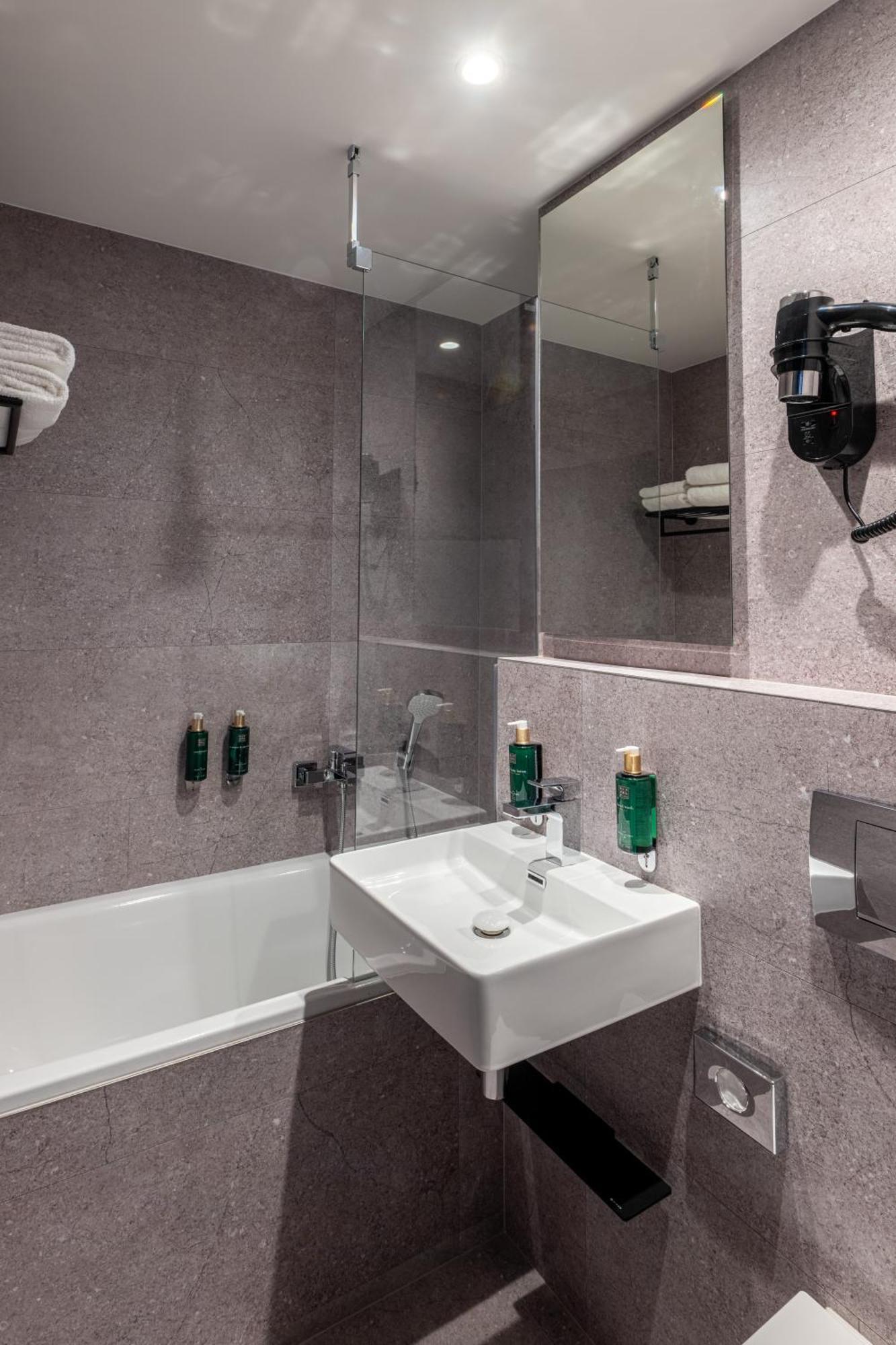 Hotel Orea Congress 4*